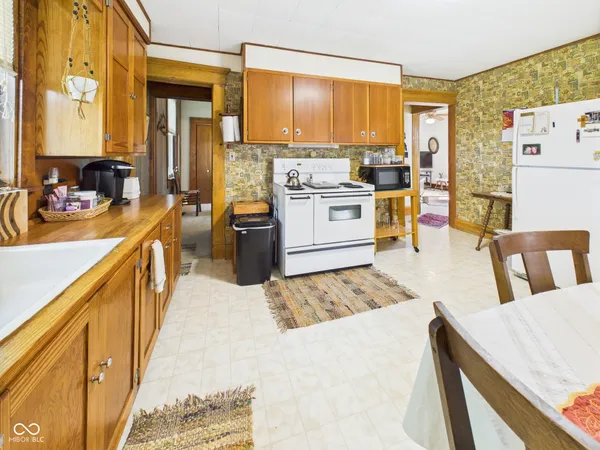 $260,000 | 4863 West County Road 600 North, Middletown, IN 47356