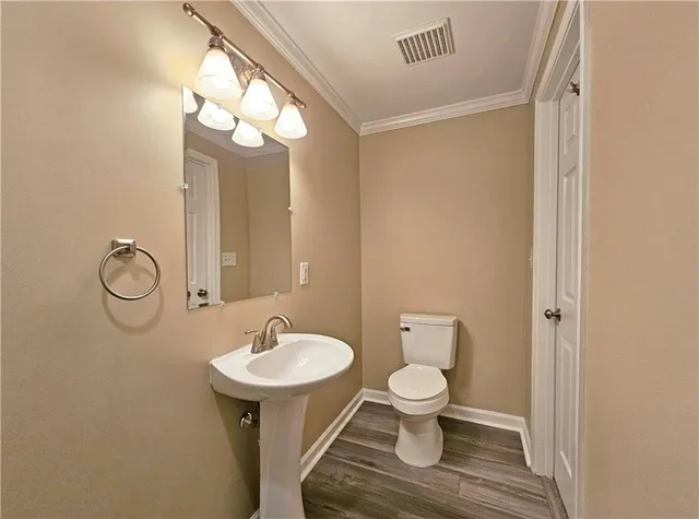 $1,800 | 6627 Banbury Court Northwest, Norcross, GA 30093