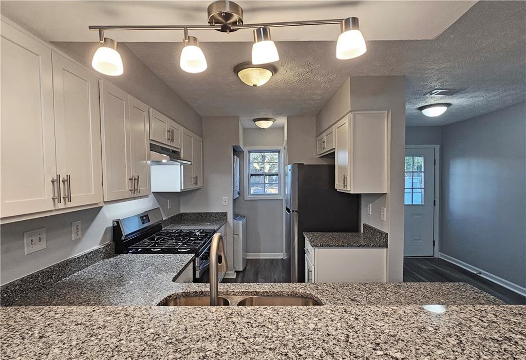 6627 Banbury Court Northwest Norcross, GA 30093 - Photo 4 of 32