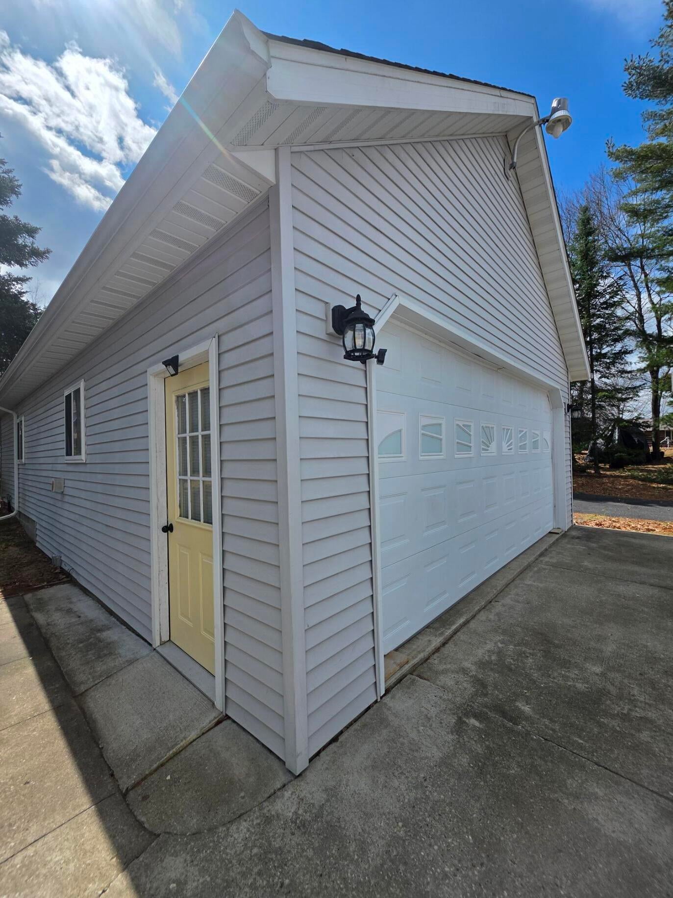 9406 Adams Road St. Helen, MI 48656 - Photo 8 of 40 20260406_135153
