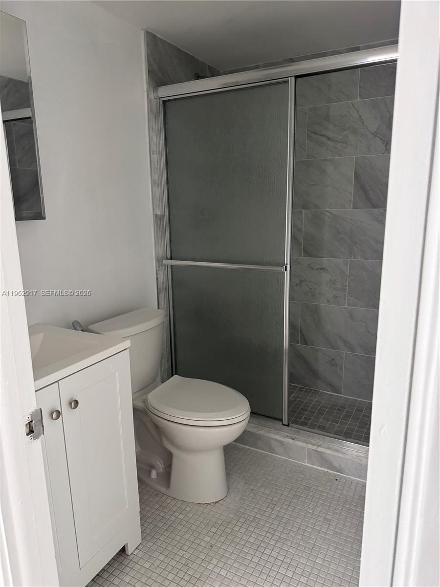 7747 Southwest 86th Street, Unit D105 Miami, FL 33143 - Photo 16 of 17