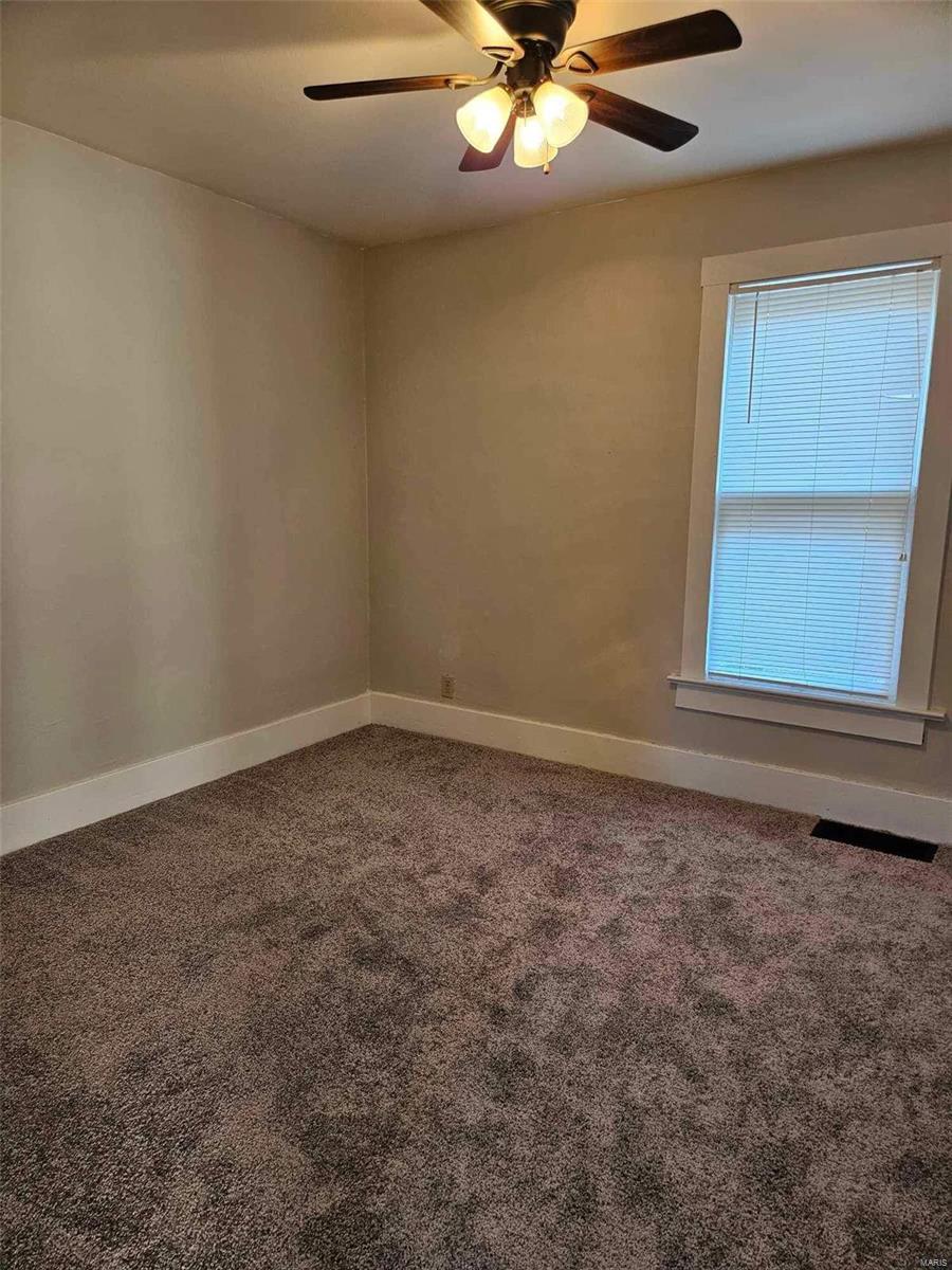 139 East 5th Street Roxana, IL 62084 - Photo 8 of 9