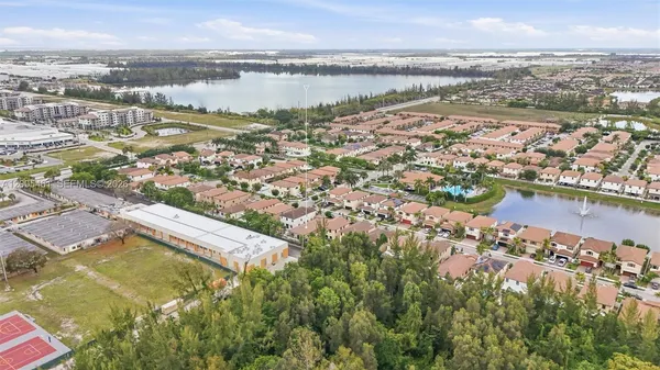 $650,000 | 3518 West 86th Terrace, Hialeah, FL 33018