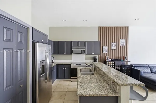 $650,000 | 3518 West 86th Terrace, Hialeah, FL 33018