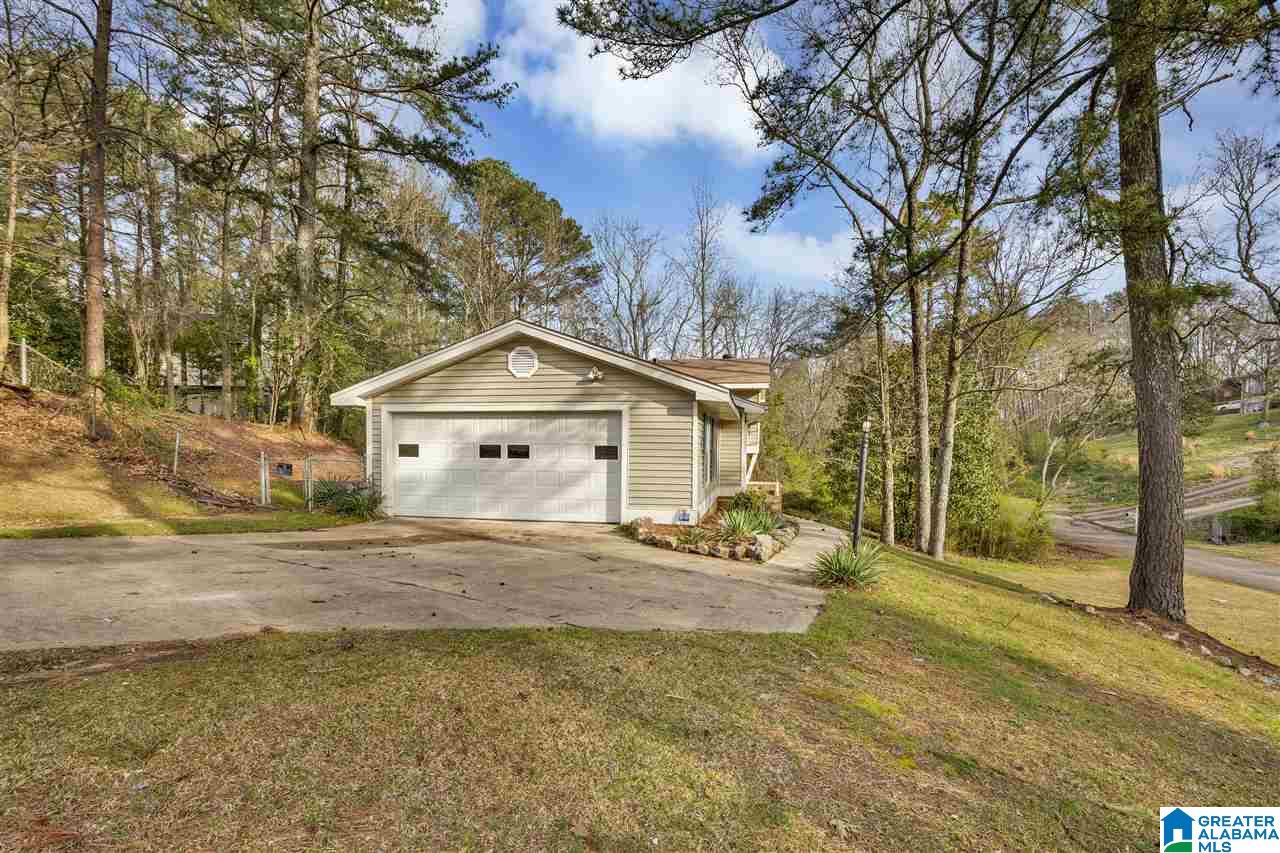 1400 Tyler Lane Birmingham, AL 35235 - Photo 3 of 20