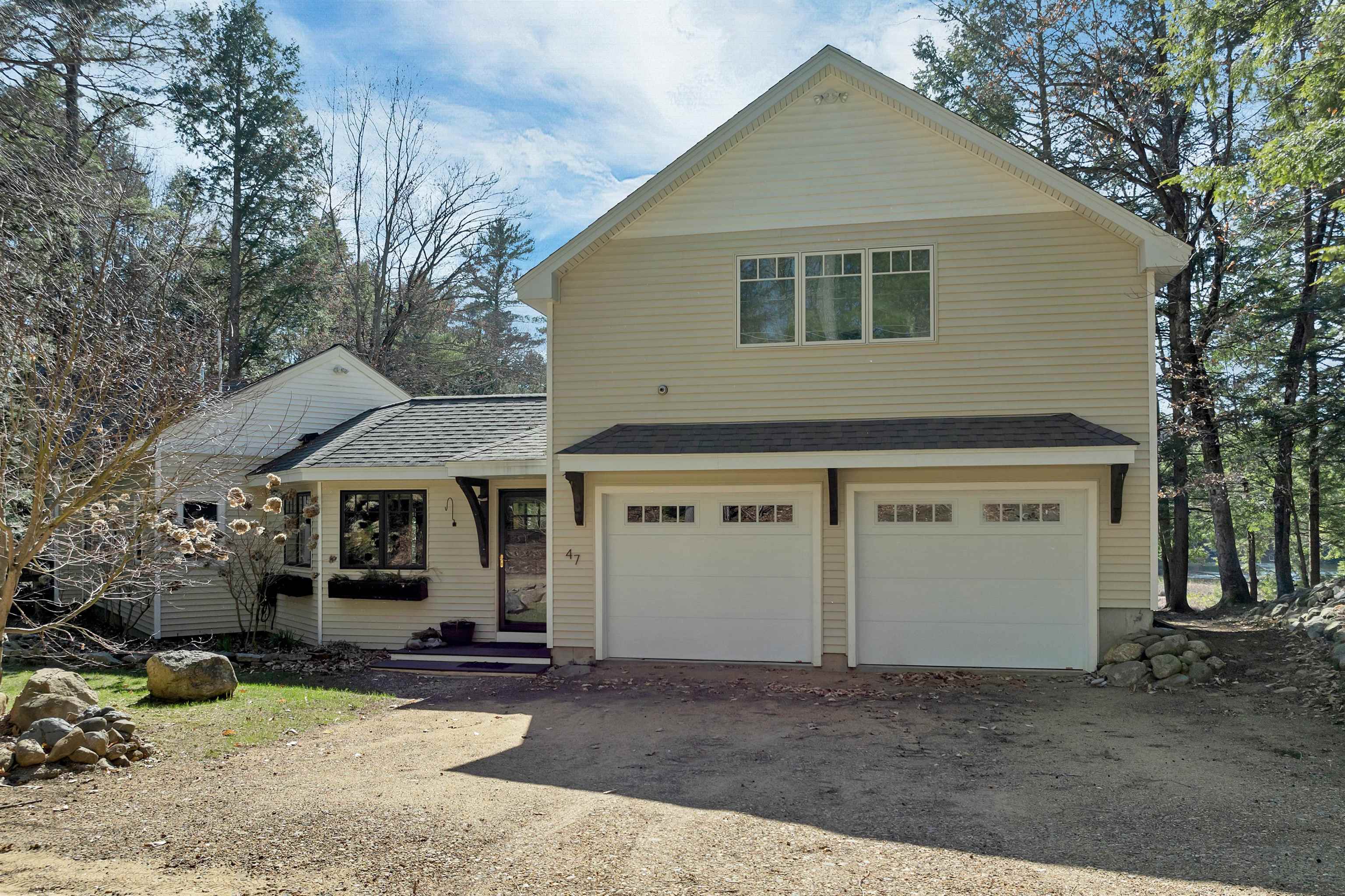 47 Dock Road Belmont, NH 03220 - Photo 4 of 45 Gallery Image 4