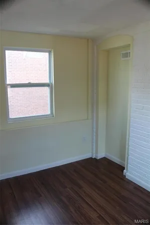 $1,050 | 3641 Wilmington Avenue, Unit 2, St. Louis, MO 63116