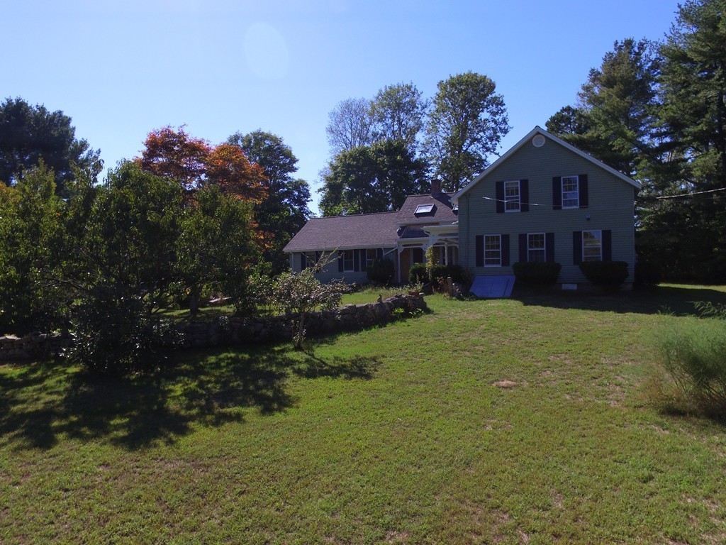 498 Cornell Road Westport, MA 02790 - Photo 3 of 30 Gallery Image 3