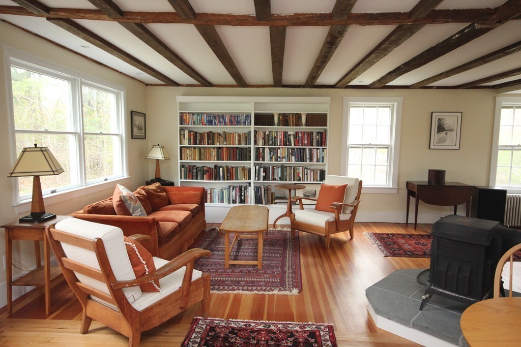 498 Cornell Road Westport, MA 02790 - Photo 5 of 30 Gallery Image 5