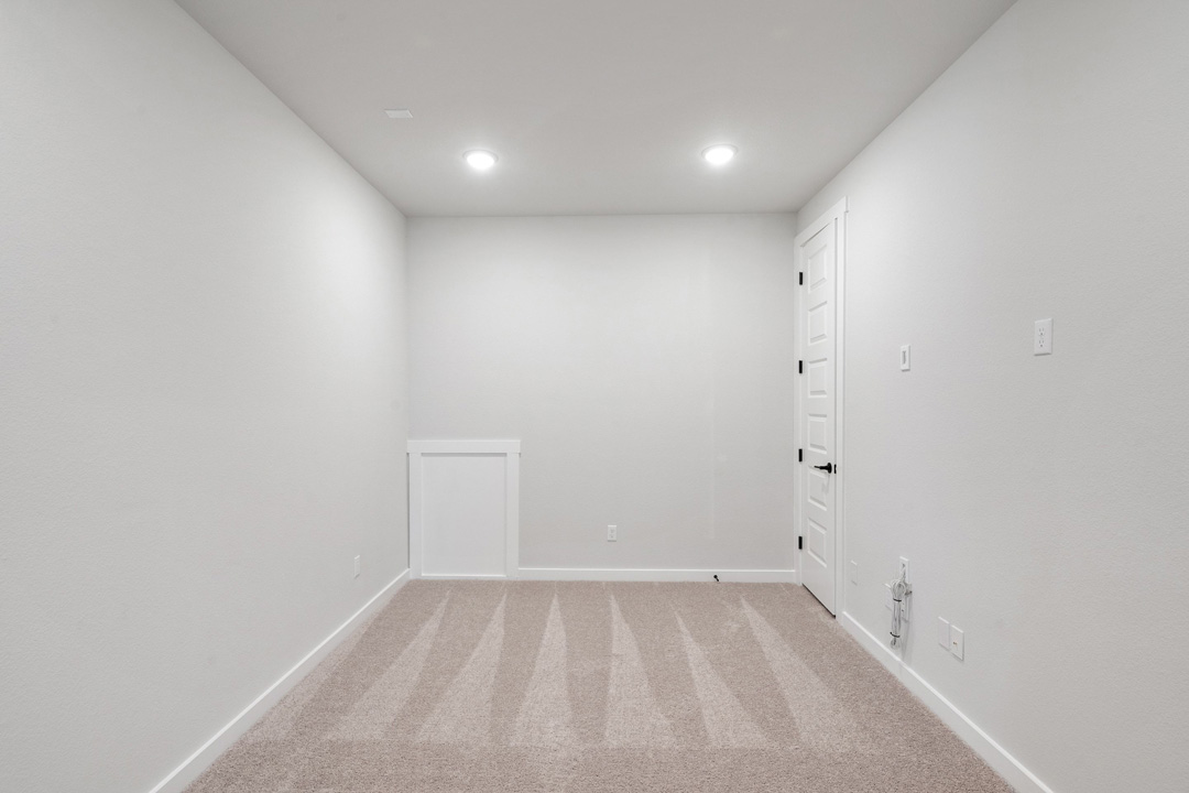 16209 Smithers Road Manor, TX 78653 - Photo 30 of 38 a view of an empty room