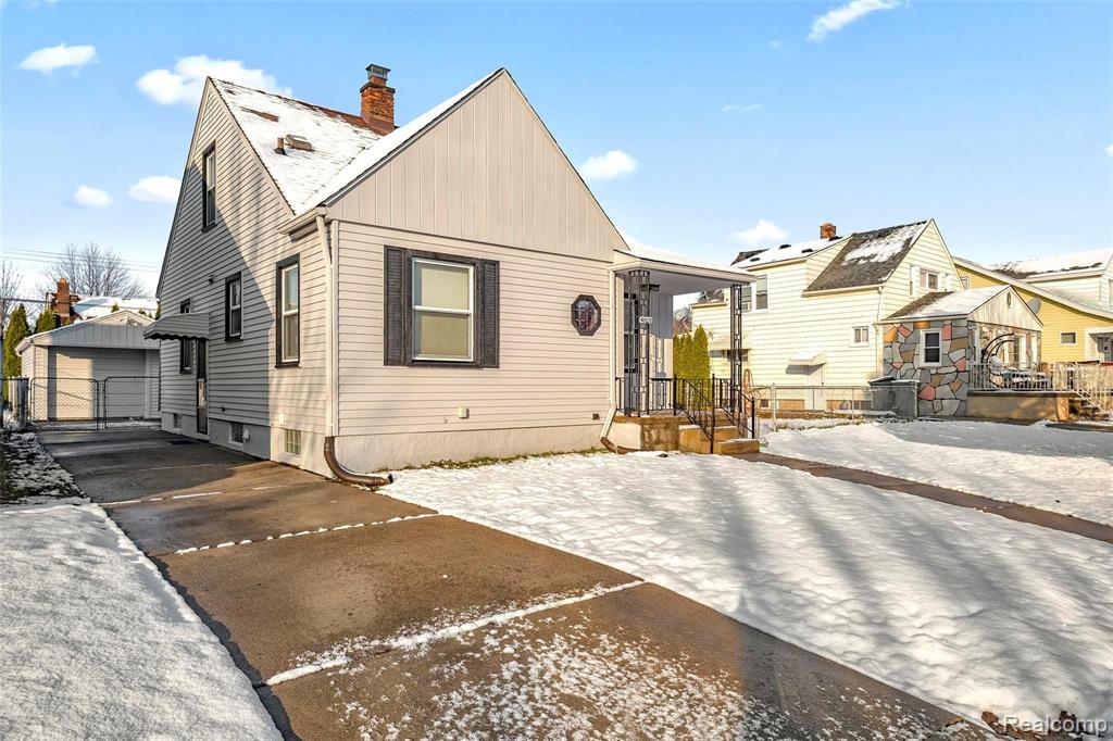4805 Helen Street Dearborn, MI 48126 - Photo 4 of 46