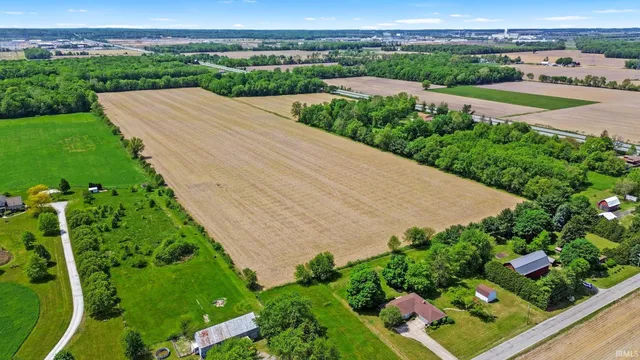 $20,000,000 | 56659 Tulip Road, New Carlisle, IN 46552