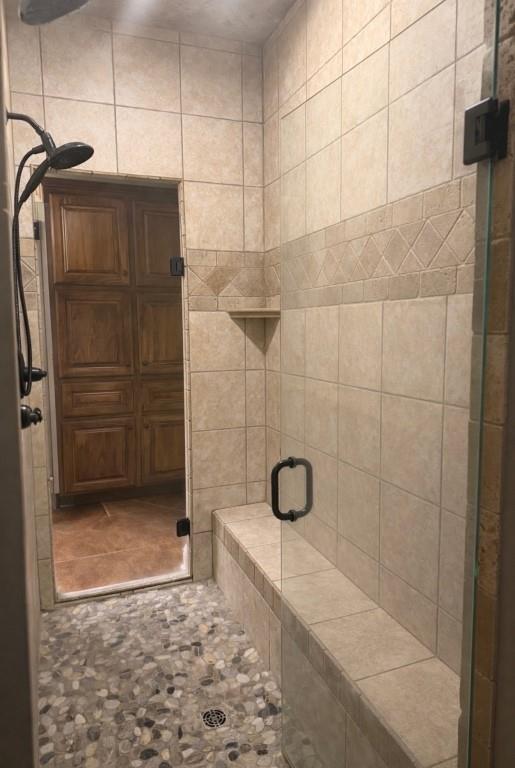 252 Tanner Street Stonewall, LA 71078 - Photo 16 of 34 a bathroom with a shower