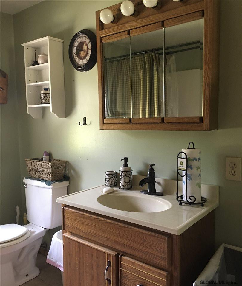 342 McQuade Road Amsterdam, NY 12010 - Photo 21 of 25 Photo 21