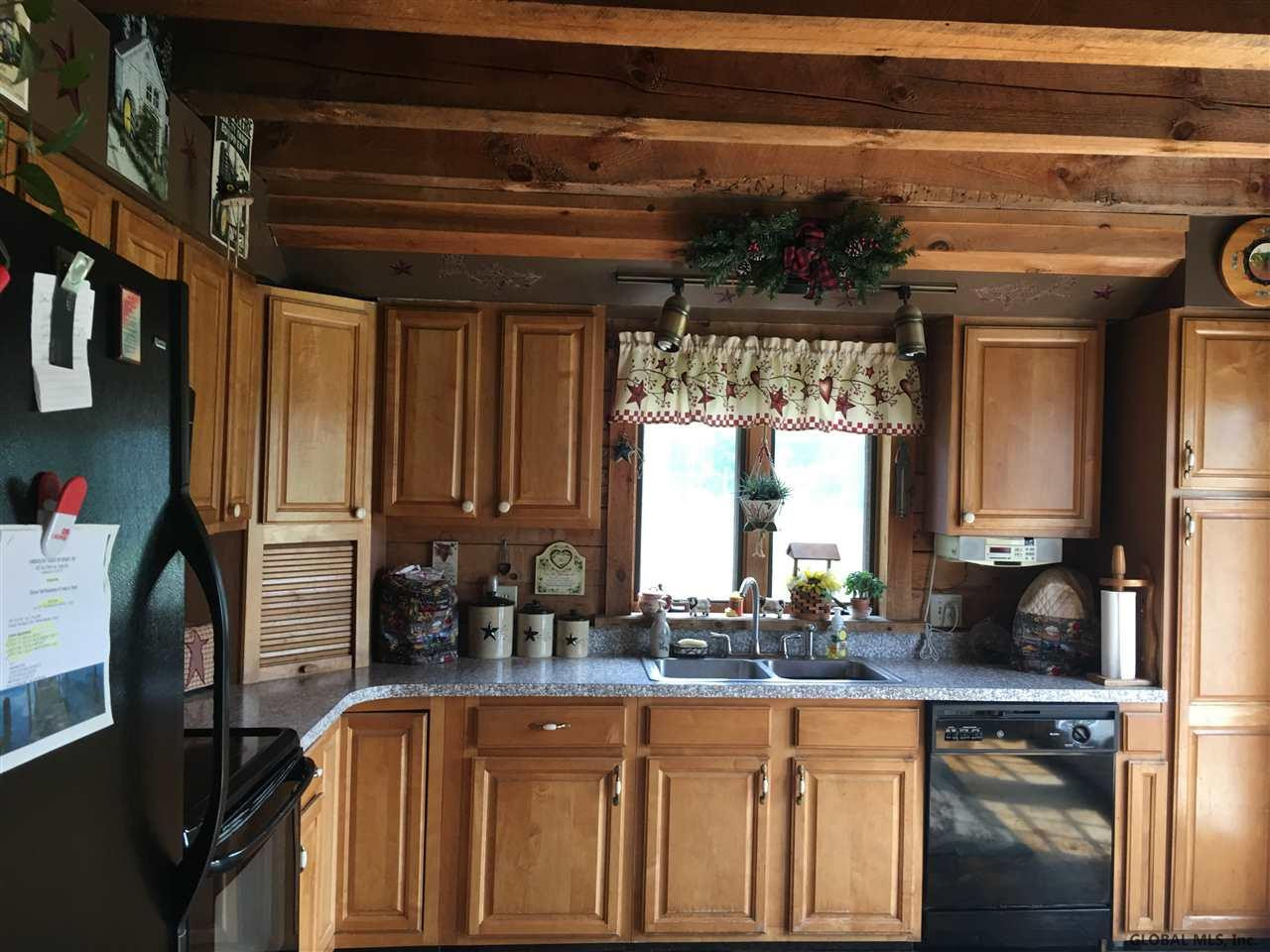 342 McQuade Road Amsterdam, NY 12010 - Photo 7 of 25 Photo 7
