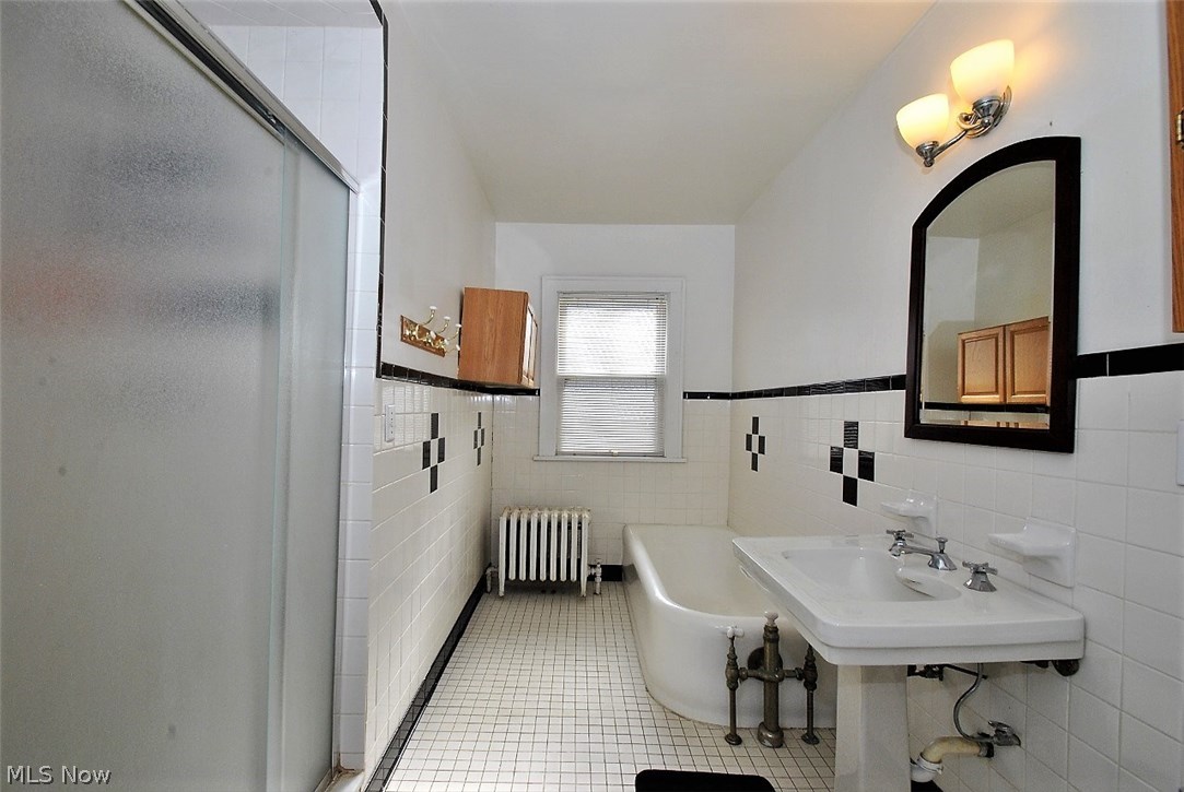 2816 Edgehill Road Cleveland, OH 44118 - Photo 14 of 26 Gallery Image 14