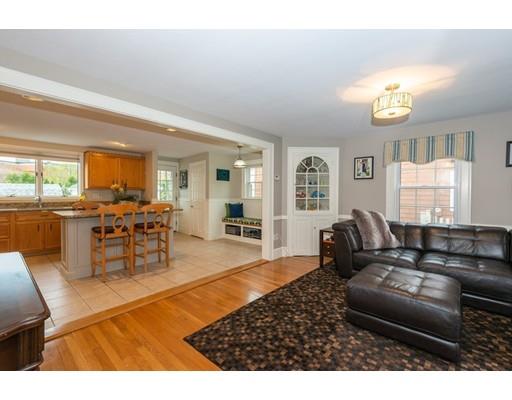 10 Auburn Road Beverly, MA 01915 - Photo 4 of 28 Gallery Image 4