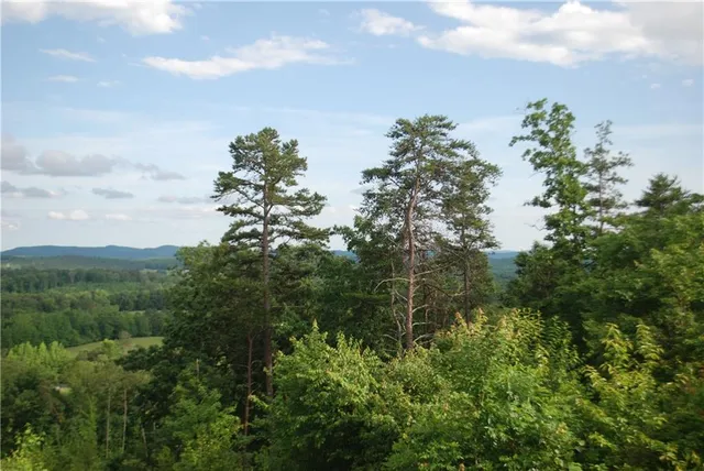 $489,000 | 1558 Jamestown Road, Menlo, GA 30731