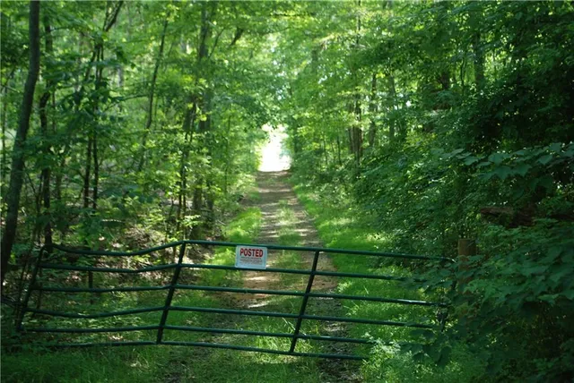 $489,000 | 1558 Jamestown Road, Menlo, GA 30731