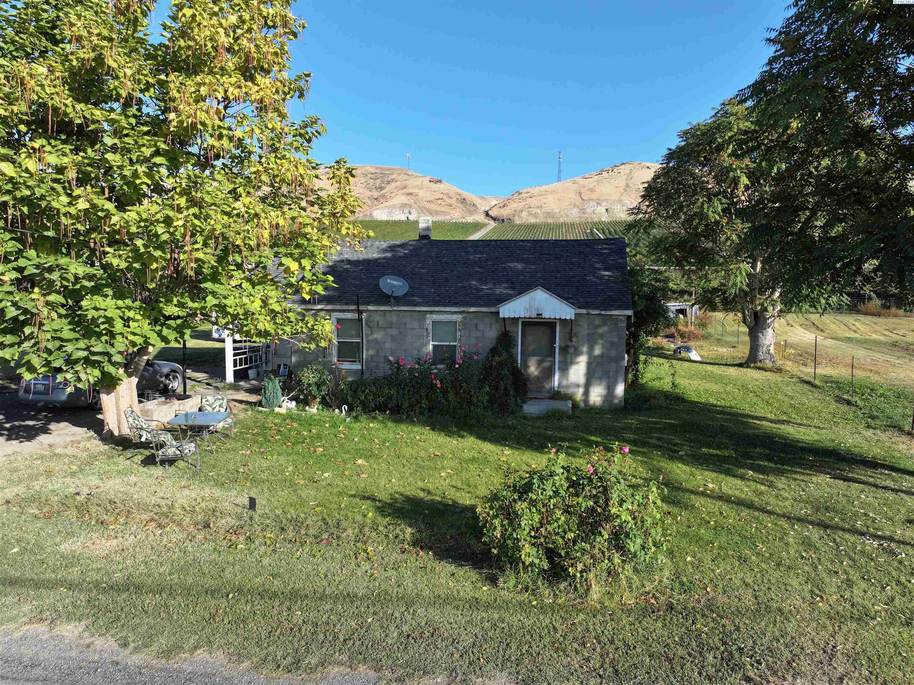 6351 Emerald Road Sunnyside, WA 98944 - Photo 14 of 19 Gallery Image 14