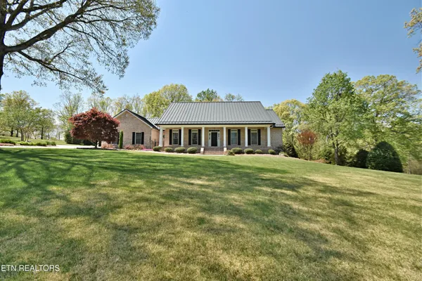 $1,200,000 | 835 Poplar Springs Road, Loudon, TN 37774