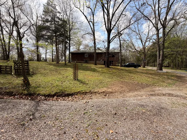 $279,000 | 88 Pleasant Hill Church Road, Cadiz, KY 42211