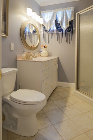 11 West Colony Road, Unit A Lynn, MA 01902 - Photo 8 of 14 Gallery Image 8