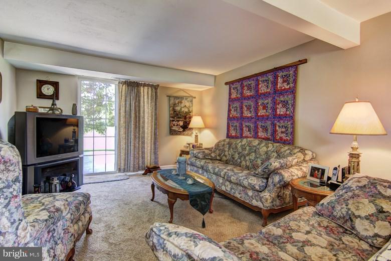 2343 Heather Road York, PA 17408 - Photo 13 of 29 Gallery Image 13