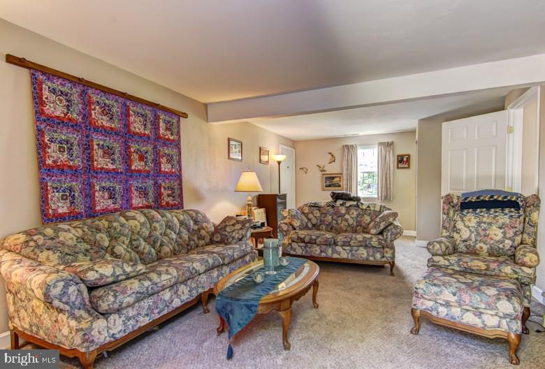 2343 Heather Road York, PA 17408 - Photo 14 of 29 Gallery Image 14