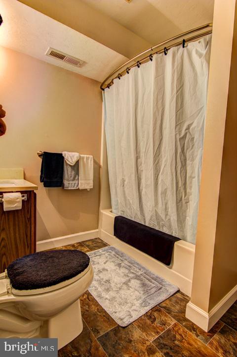 2343 Heather Road York, PA 17408 - Photo 18 of 29 Gallery Image 18
