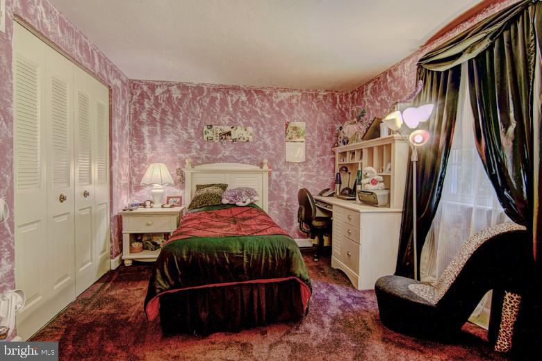2343 Heather Road York, PA 17408 - Photo 10 of 29 Gallery Image 10