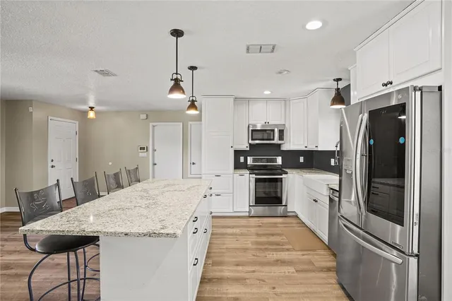 $439,900 | 4146 Thomassa Court, Orlando, FL 32812