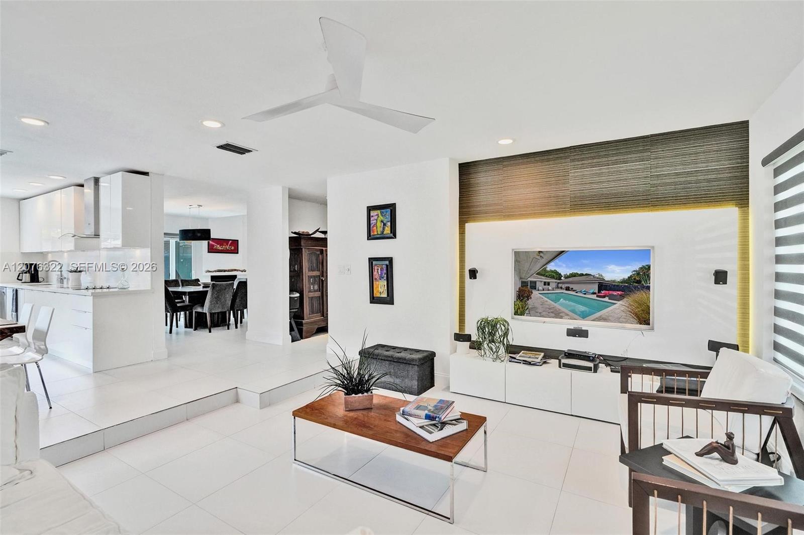 18 Boxwood Road Hollywood, FL 33021 - Photo 11 of 45 Gallery Image 11