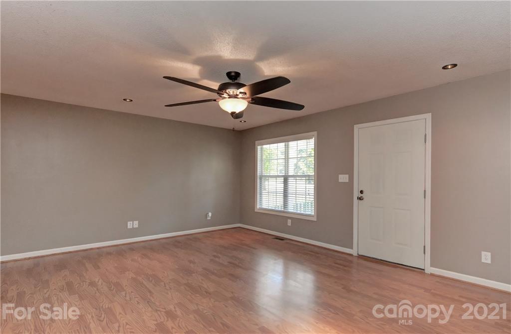 229 Holiday Road Lancaster, SC 29720 - Photo 20 of 31 Gallery Image 20