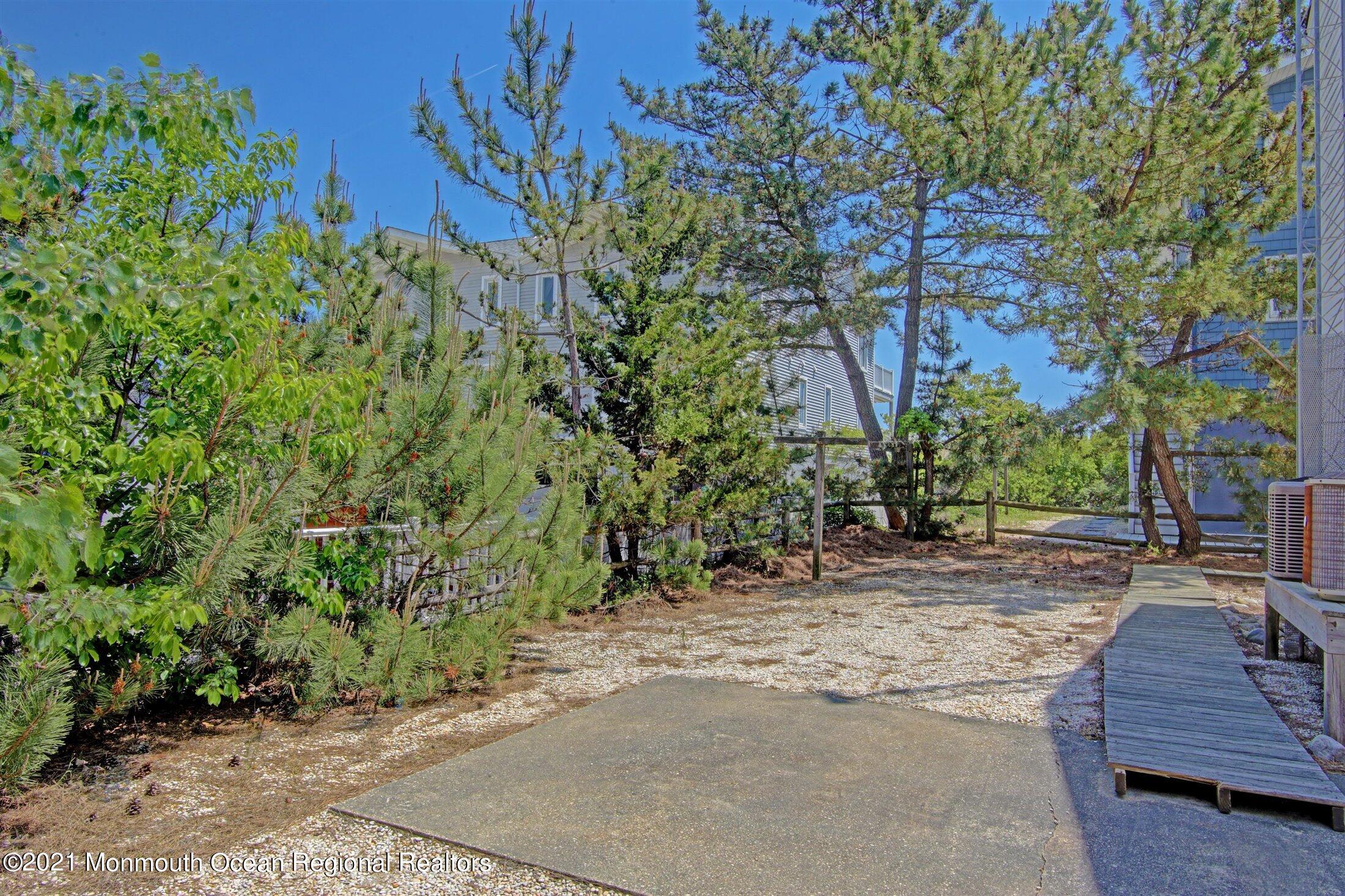 125 31st Street Ship Bottom, NJ 08008 - Photo 11 of 43 mike chakonis (1)