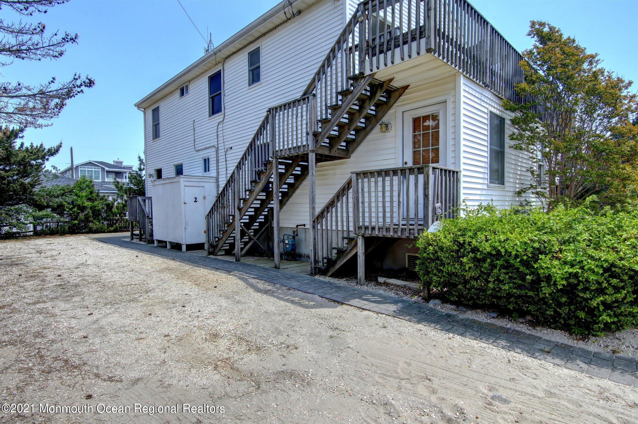 125 31st Street Ship Bottom, NJ 08008 - Photo 12 of 43 mike chakonis (45)