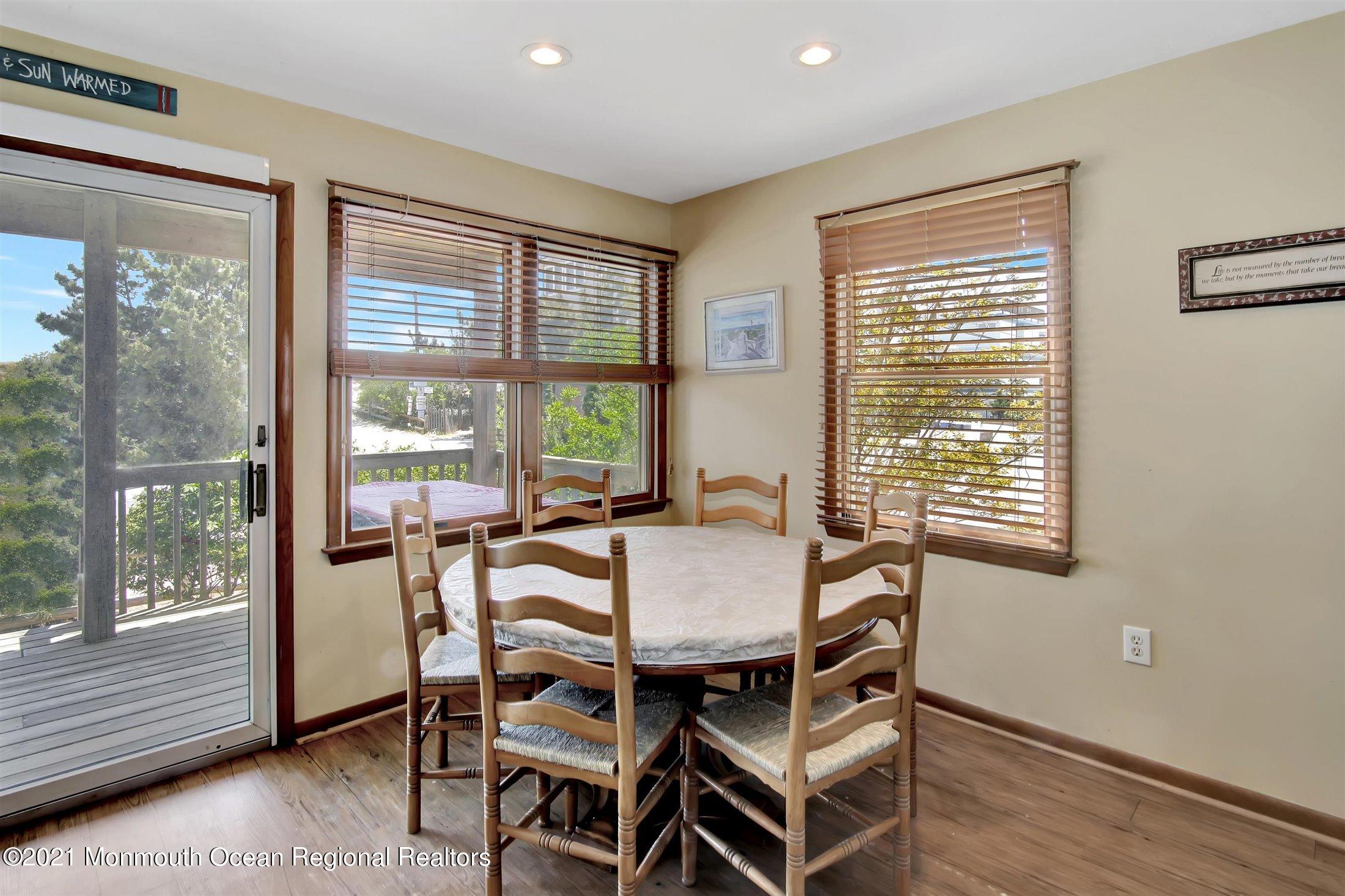 125 31st Street Ship Bottom, NJ 08008 - Photo 19 of 43 mike chakonis (28)