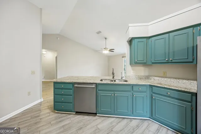 $305,000 | 130 Dunbar Drive, St. Marys, GA 31558