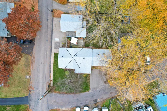 $649,900 | 25-15 Waseca Avenue, Tonka Bay, MN 55331