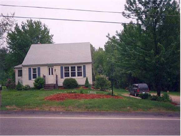 242 Academy Road Pembroke, NH 03275 - Photo 1 of 1