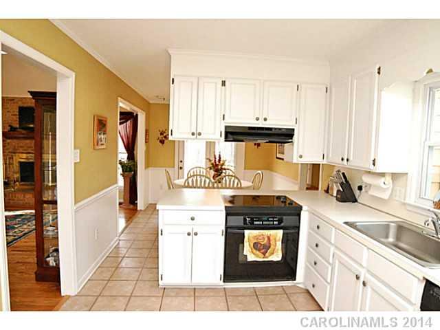 2400 Whitley Road Fort Mill, SC 29708 - Photo 3 of 16