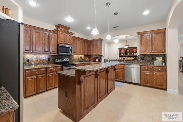 $339,000 | 504 East Thornhill Avenue, McAllen, TX 78503