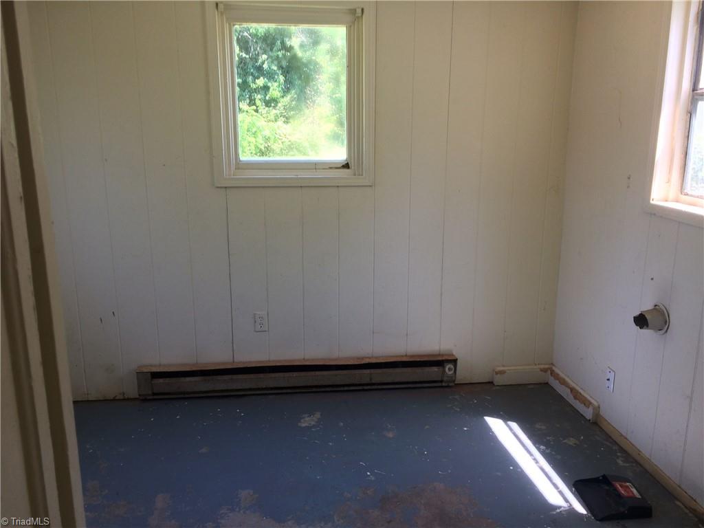 1400 West Meadowview Road Greensboro, NC 27403 - Photo 16 of 16