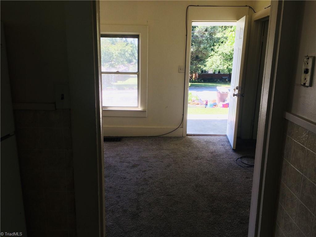 1400 West Meadowview Road Greensboro, NC 27403 - Photo 7 of 16