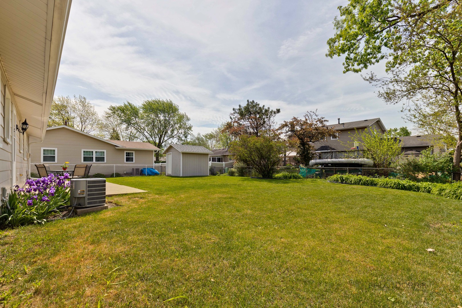 85 Kendal Road Elk Grove Village, IL 60007 - Photo 24 of 25