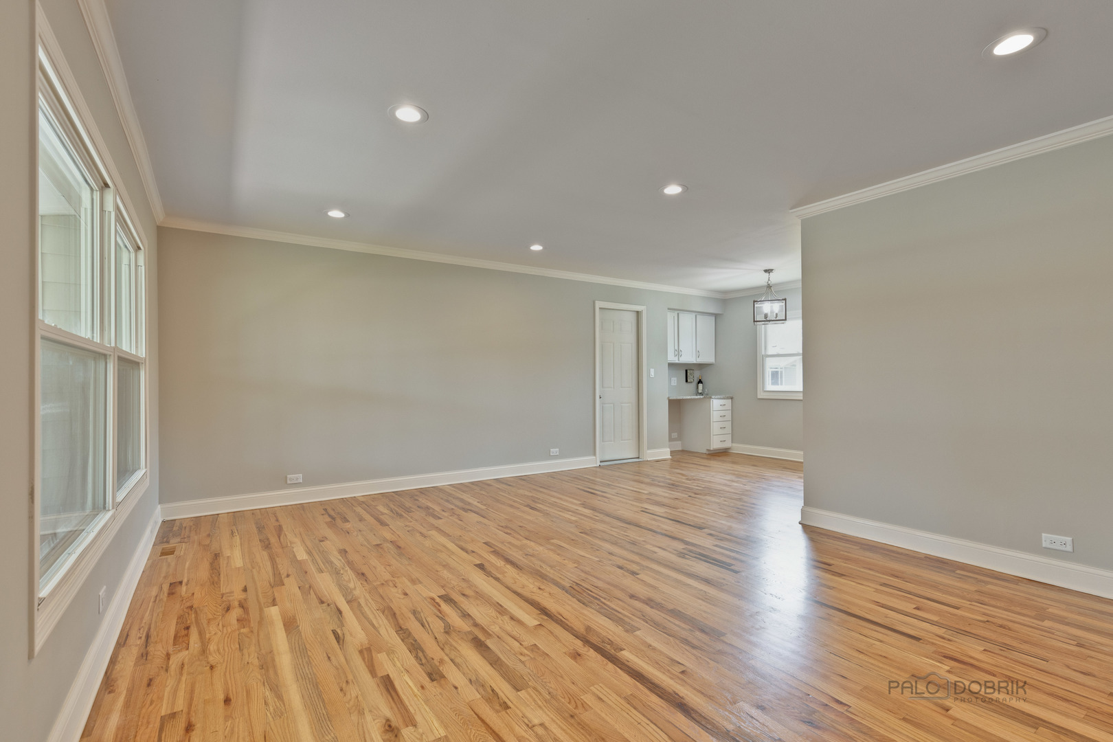 85 Kendal Road Elk Grove Village, IL 60007 - Photo 6 of 25
