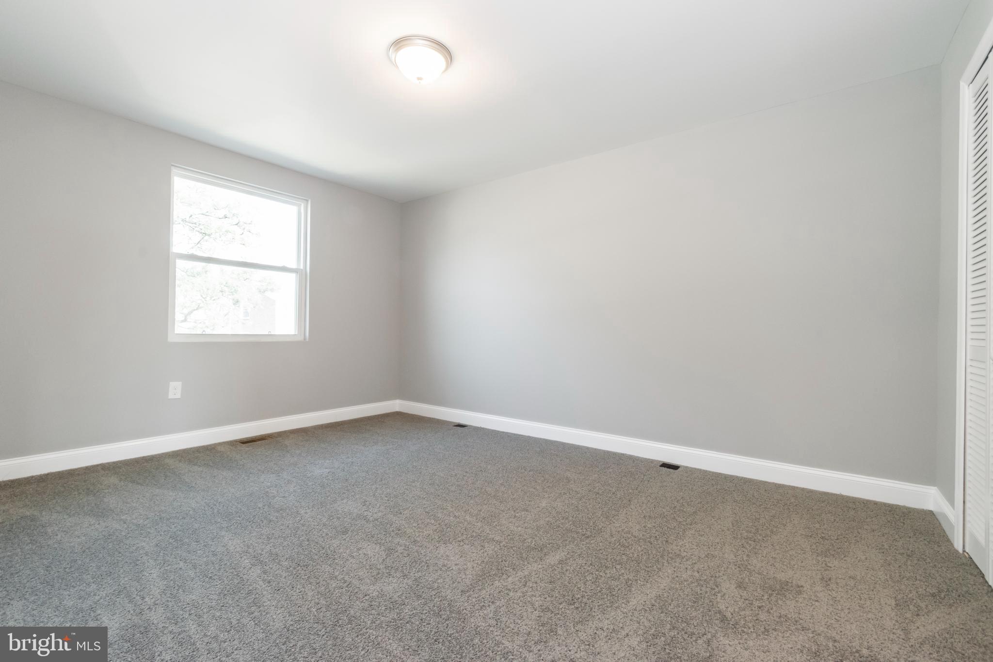 3827 Crestlyn Road Baltimore, MD 21218 - Photo 31 of 57