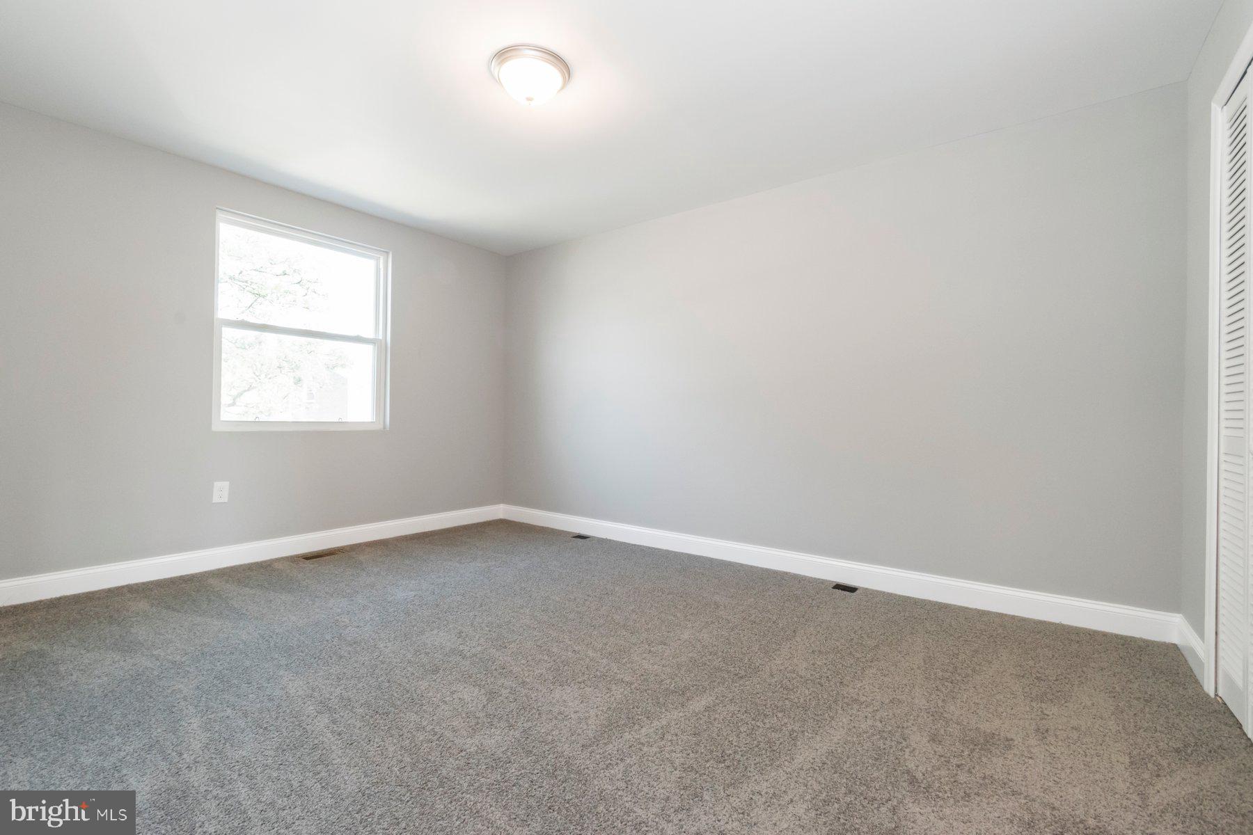 3827 Crestlyn Road Baltimore, MD 21218 - Photo 32 of 57