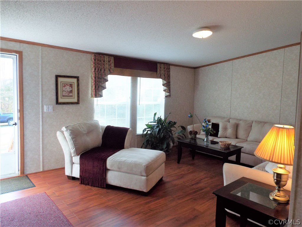 23315 Cabin Point Road Disputanta, VA 23842 - Photo 6 of 26 Gallery Image 6