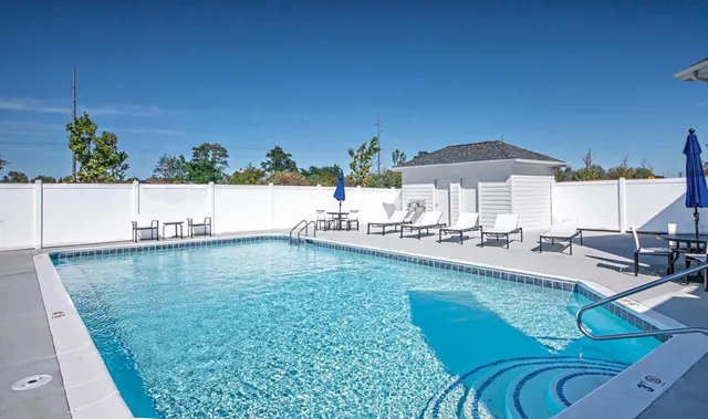 $759,000 | 906 Sailors Way Street, St. Joseph, MI 49085